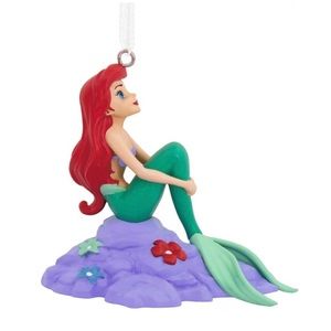 Hallmark Disney’s The Little Mermaid “Ariel on Rock” Christmas Ornament (NWT)